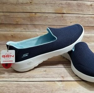 skechers childrens light up sneakers